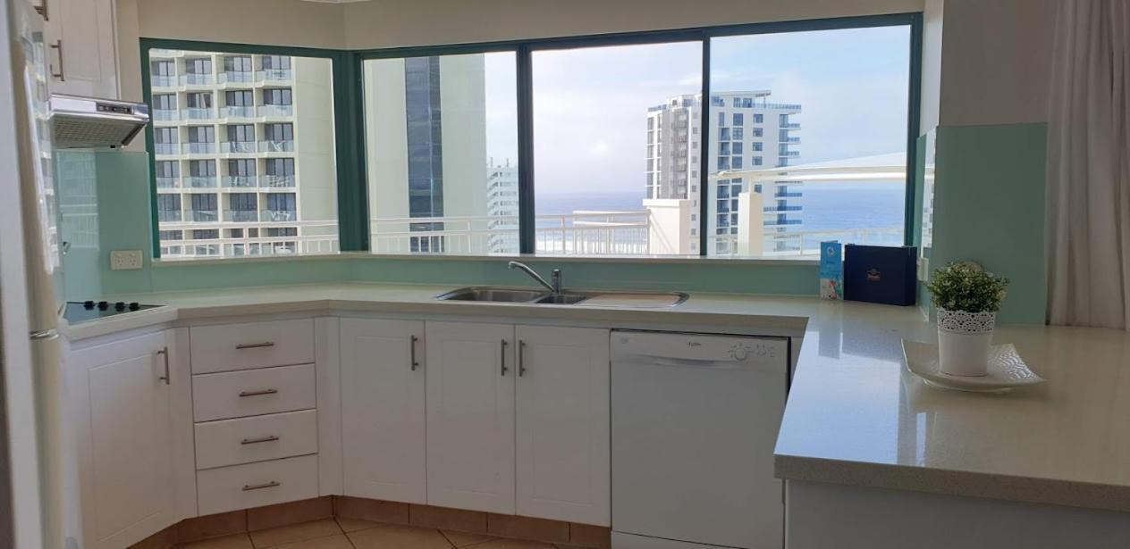 Apartment Crown Towers Private *