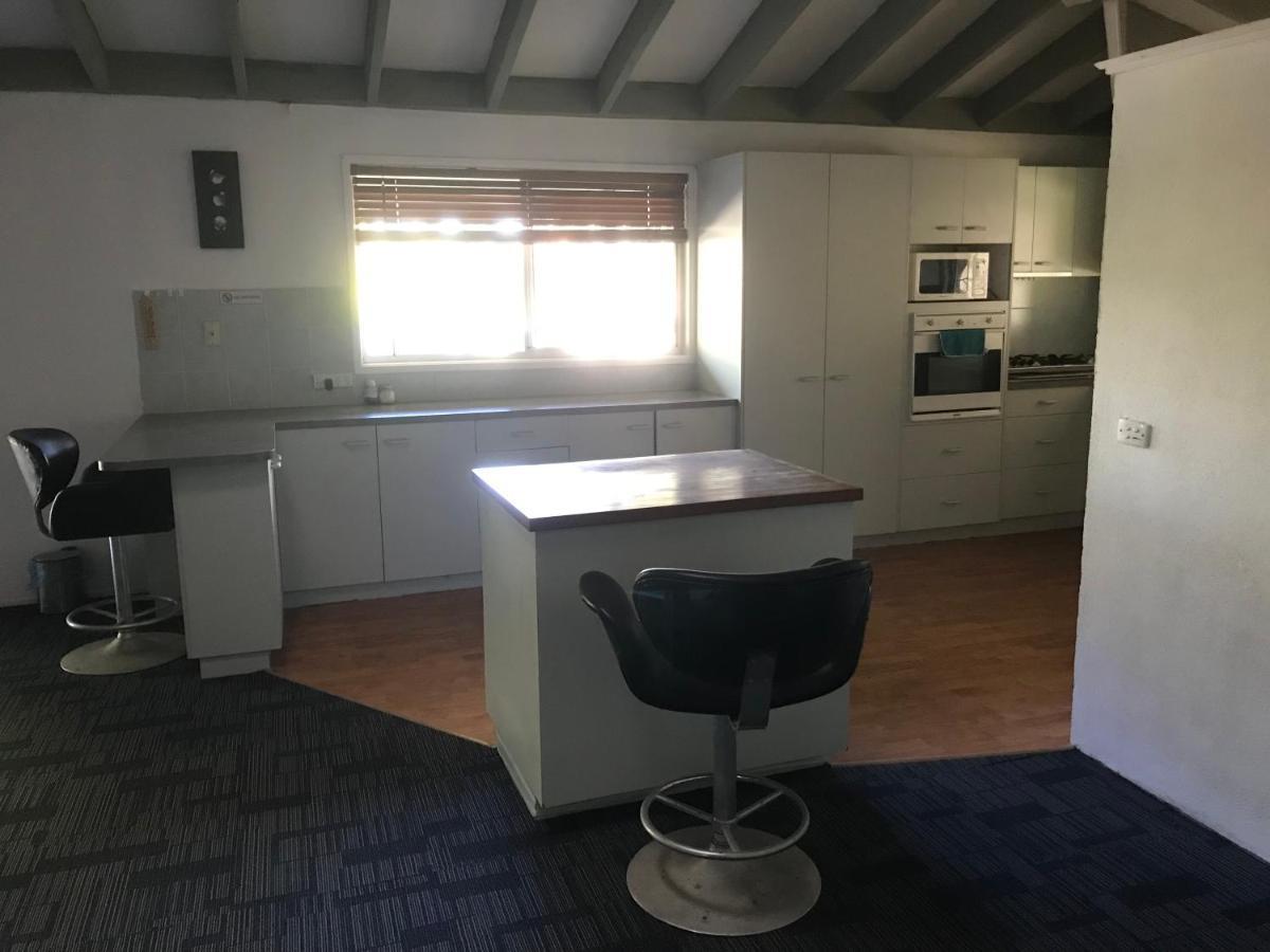 Convenience House In Nerang With Private Homestay