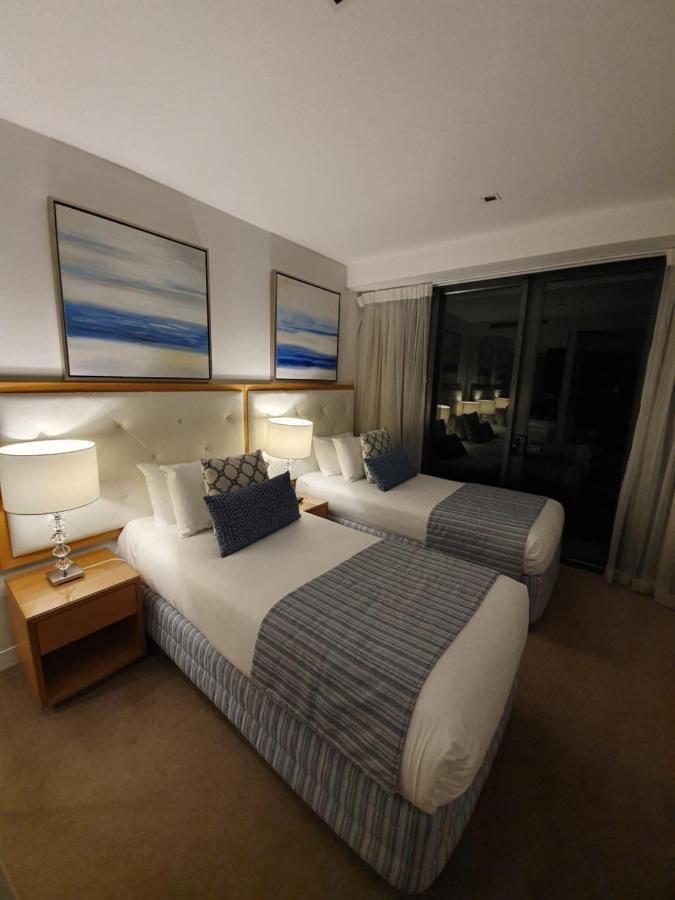High-end In The Soul Of Surfers Paradise Apartment Gold Coast