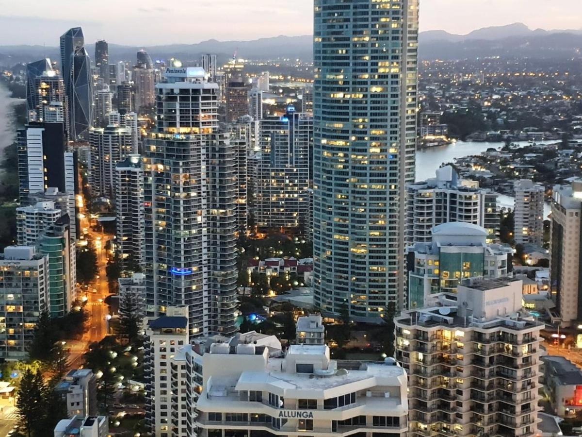 Apartment High-end In The Soul Of Surfers Paradise *