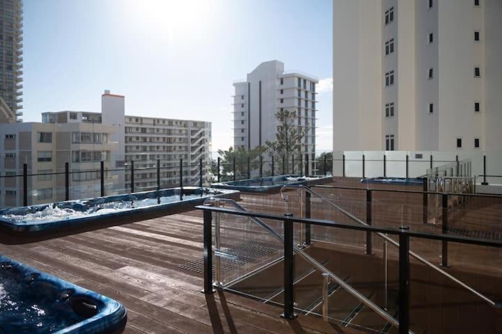 Surfers Ocean & View Apartment Gold Coast