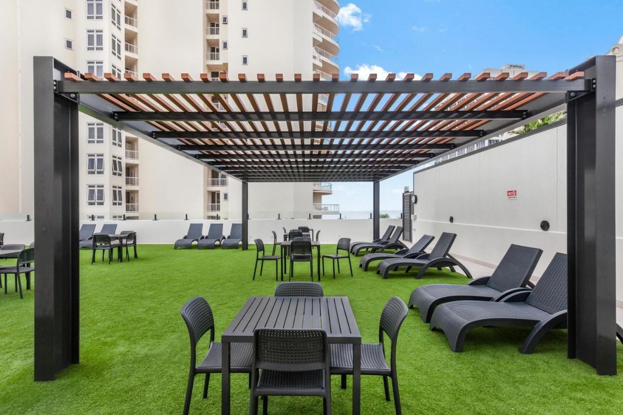 Ocean-view Near With Rooftop Jacuzzis