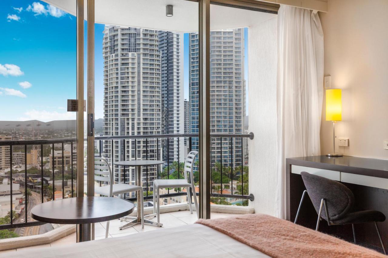 Ocean-view Near With Rooftop Jacuzzis Gold Coast