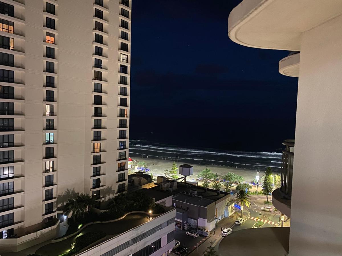 Apartment Unit 2 - Spectacular Sea Views In Surfers Paradise *