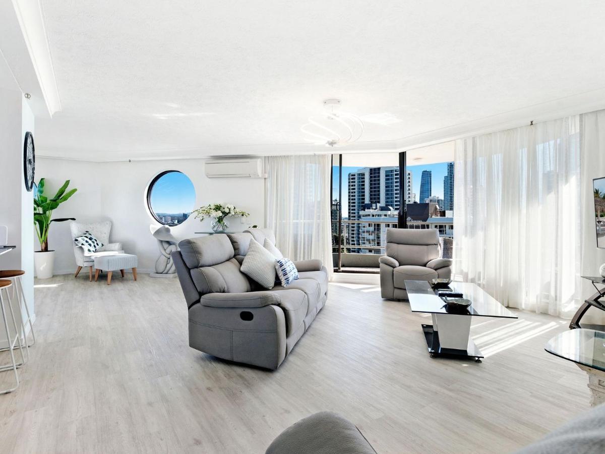 Apartment Acapulco 2 Bedroom Ocean View Surfers Paradise - Coasthm Gold Coast