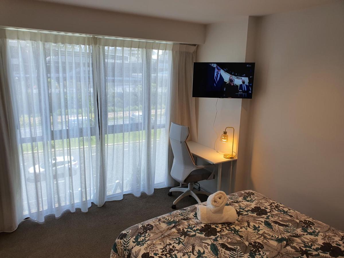The Eureka On Broadbeach Apartment