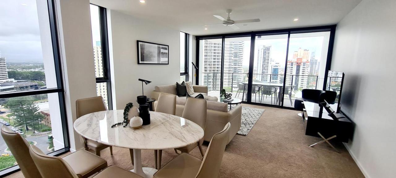 Koko Broadbeach Apartment *