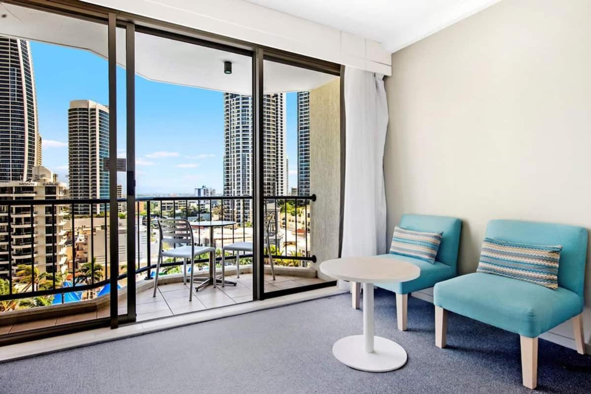 Surfers Ocean & View Apartment Gold Coast