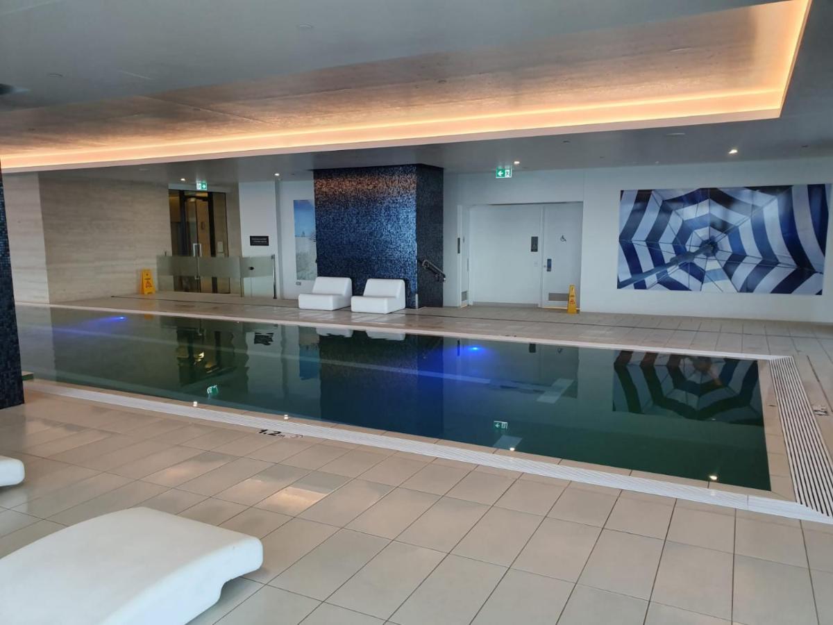 High-end In The Soul Of Surfers Paradise * Gold Coast