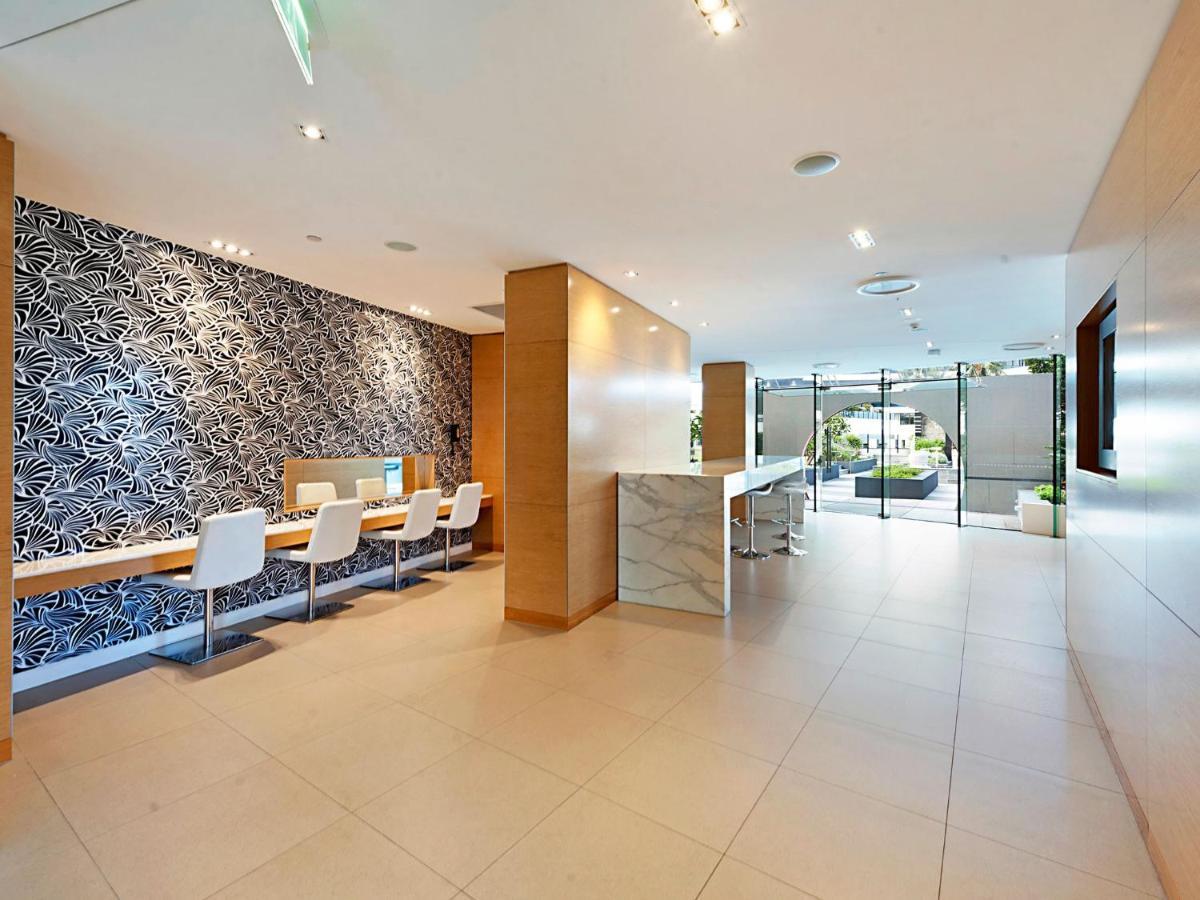 Oracle Private 3 Bedroom Sub Penthouse Gold Coast