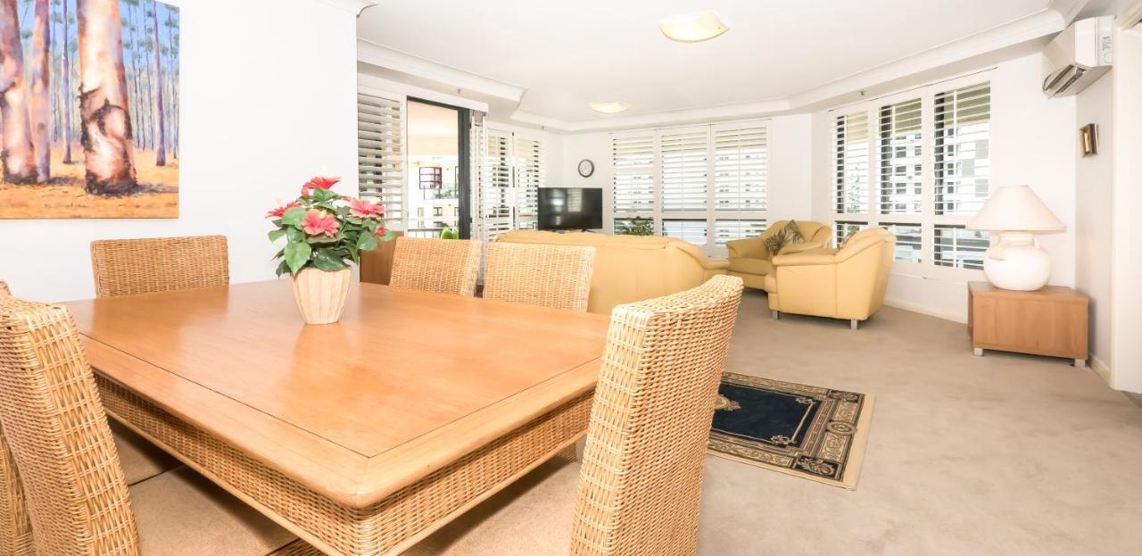 Victoria Square 4* Gold Coast