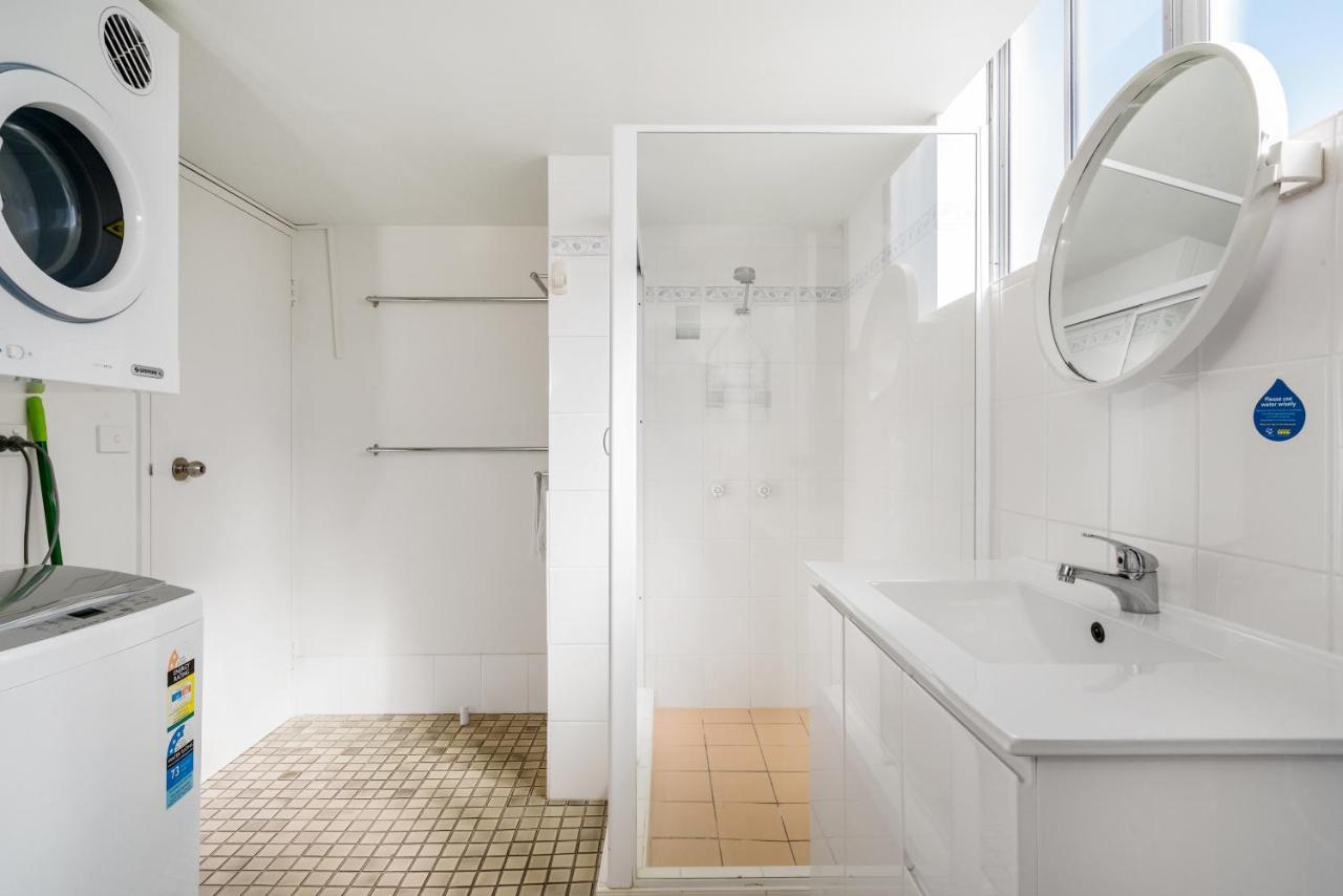 Eden Tower Apartment *