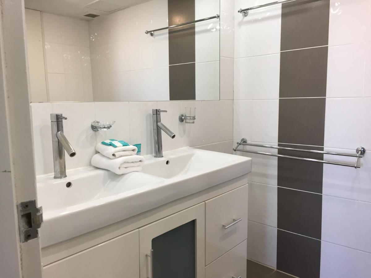 Genesis By Premium 4* Gold Coast