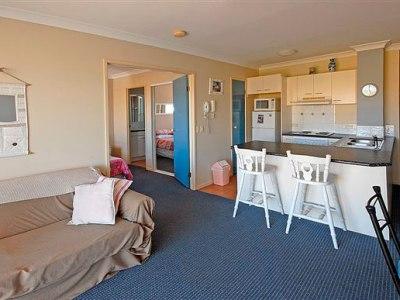 Shaz Maisons * Gold Coast