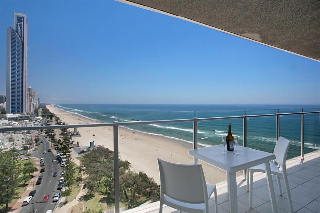 Aparthotel One The Esplanade On Surfers Paradise 4*