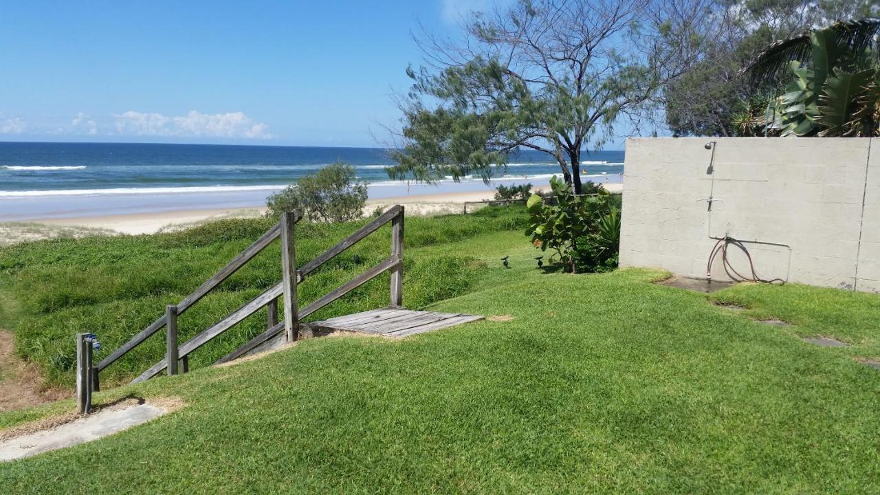 Fantastic 2brm Absolute Beachfront Apartment, Hedges Avenue Mermaid Beach Apartamento