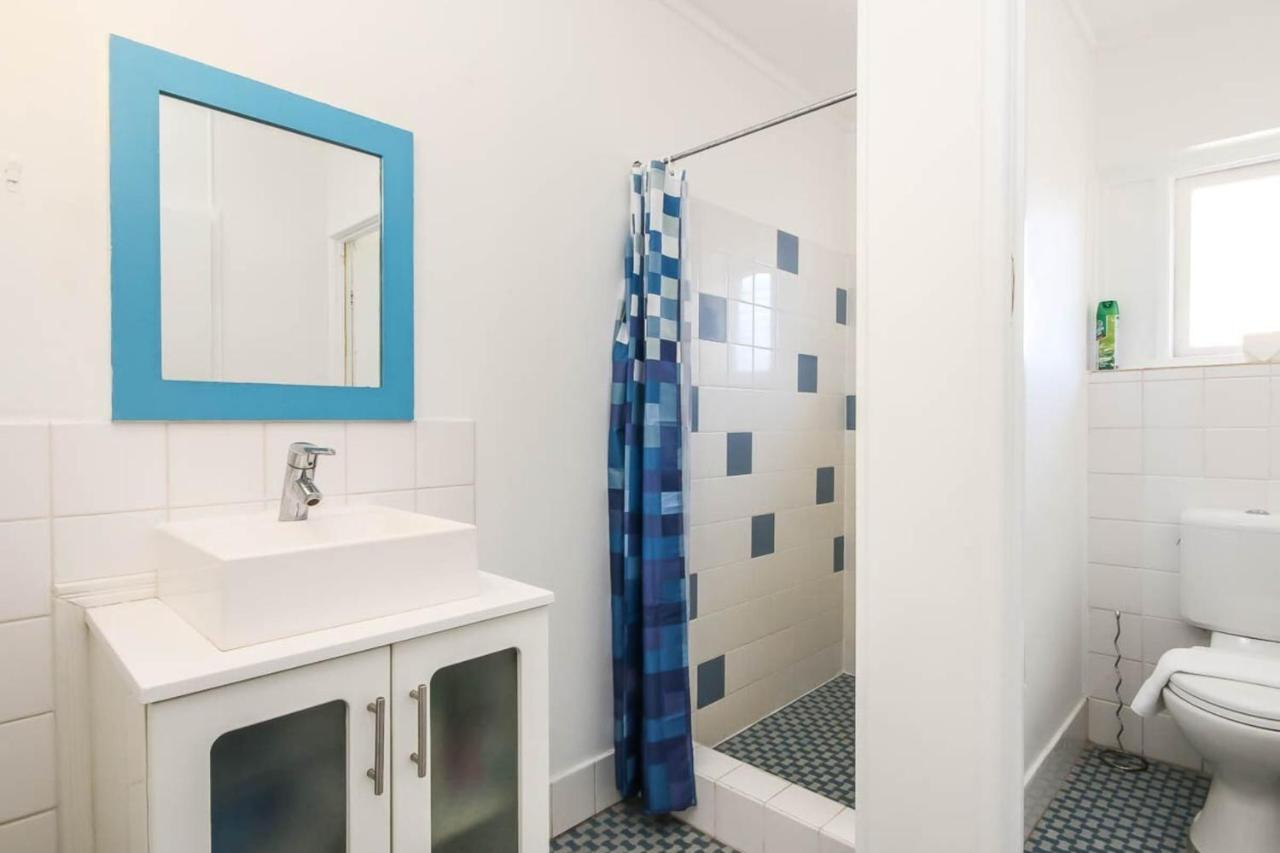 1 Bedroom Funky Steps To The Gold Coast