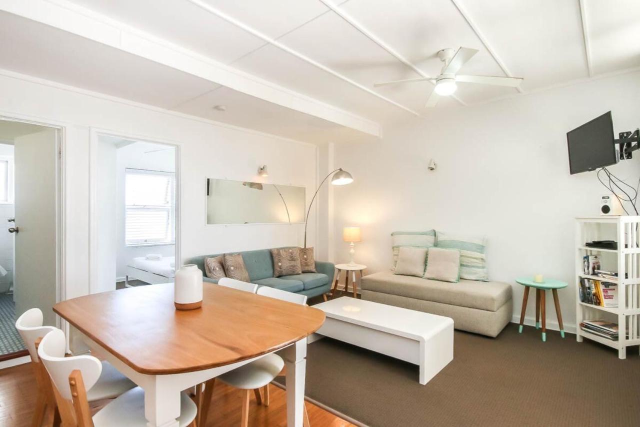Apartment 1 Bedroom Funky Steps To The