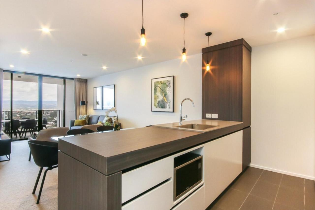 Luxurious 2 Bedroom Brand New With Amazing Hinterland Views Apartamento