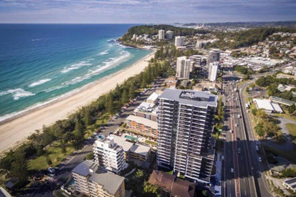 Boardwalk Burleigh Luxury Three Bedroom Gold Coast