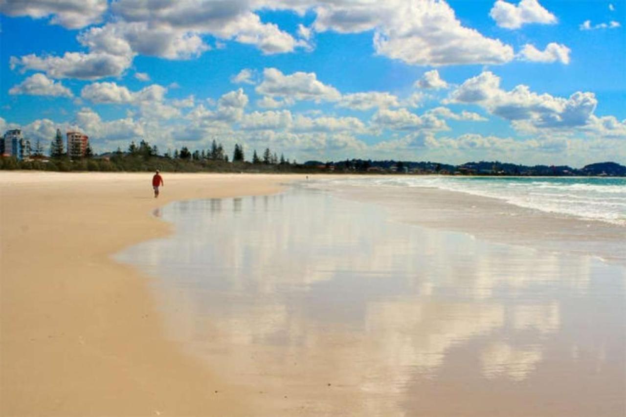 Apartment Lovely 1 Bedroom Steps To The Gold Coast