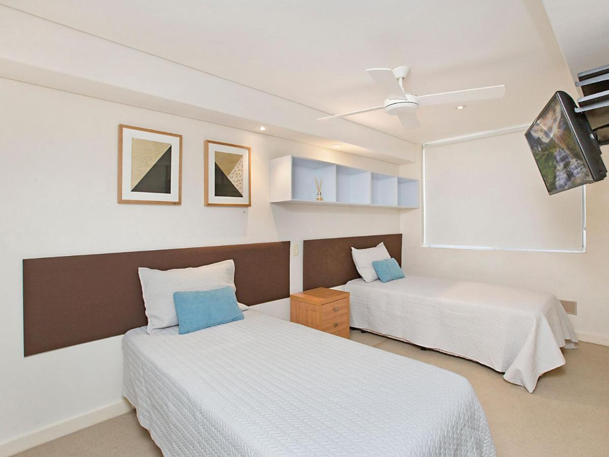 Kingston Court Unit 2 Apartment *