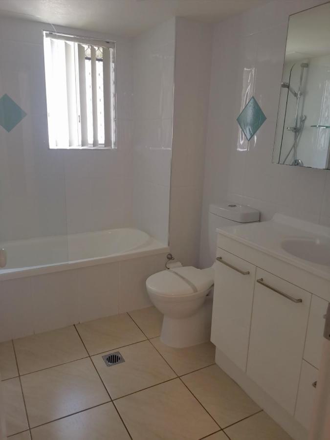 Apartment Cha Private Apts Markham Court Gold Coast