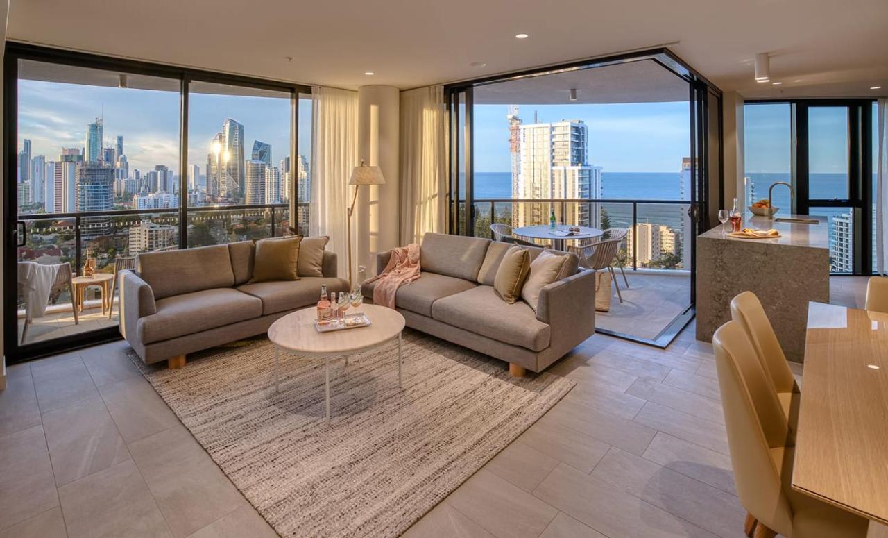 Encore Broadbeach - Official * Gold Coast