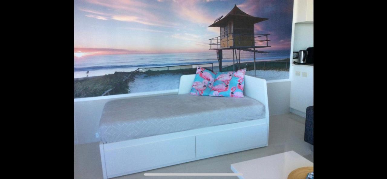 Private At Surfers Paradise