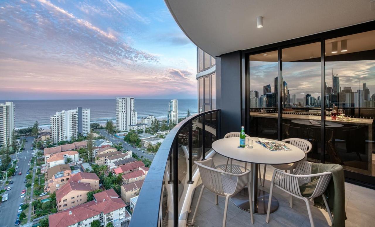 Encore Broadbeach - Official * Gold Coast