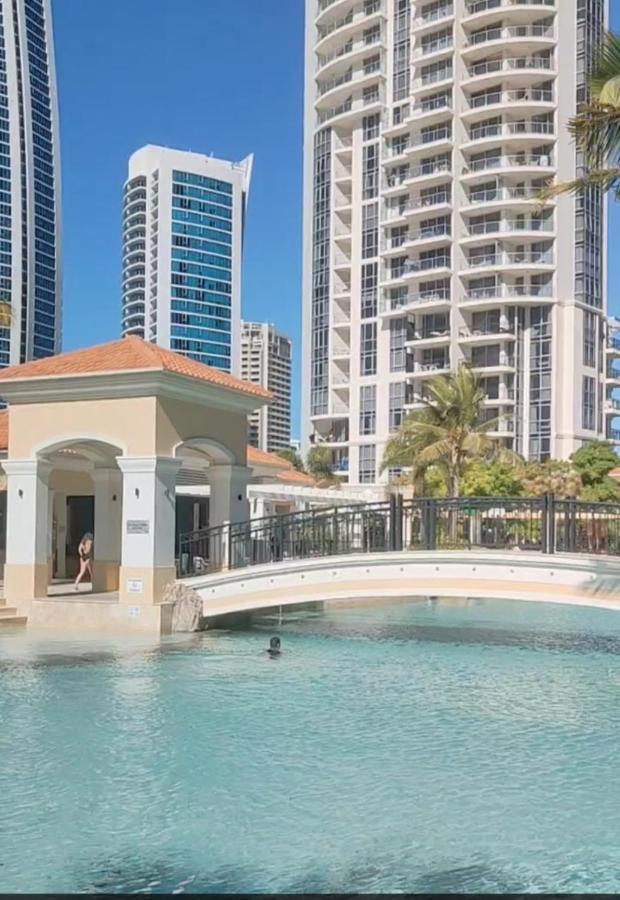 Towers Of Chevron Renaissance Gold Coast