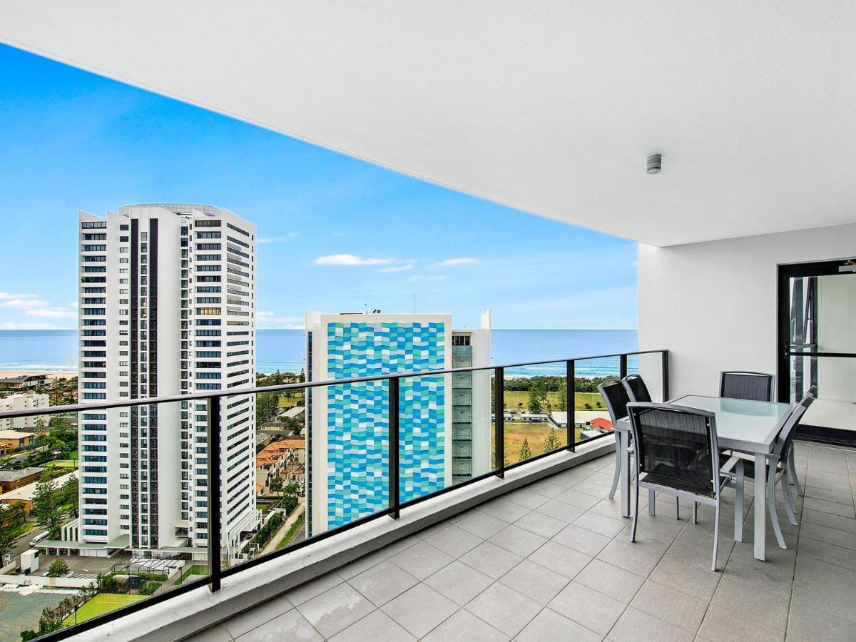 Apartment Beautiful Ocean View High Floor 3 Bedroom At Sierra Grand - Coasthm Gold Coast
