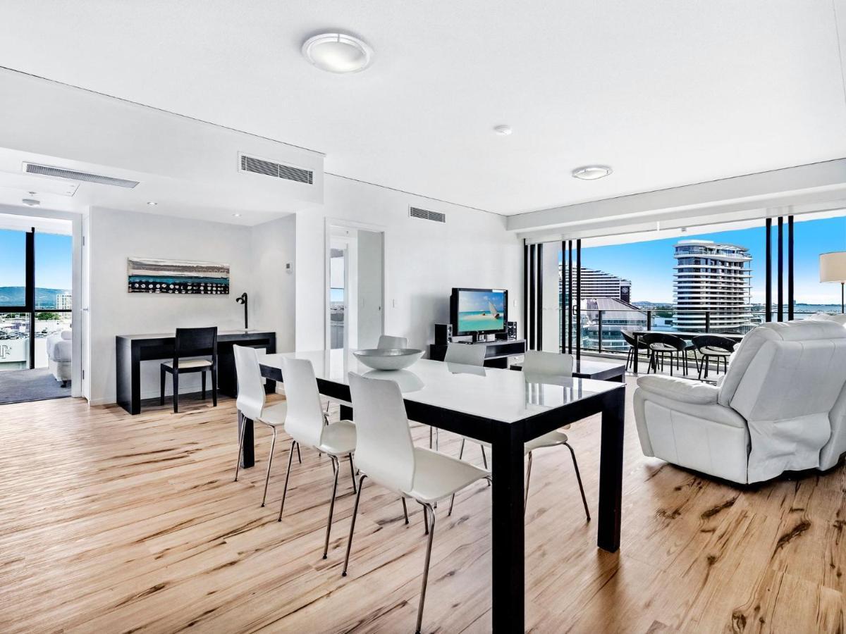 3br Hinterland Views - Sierra Grand Coasthm Apartment *