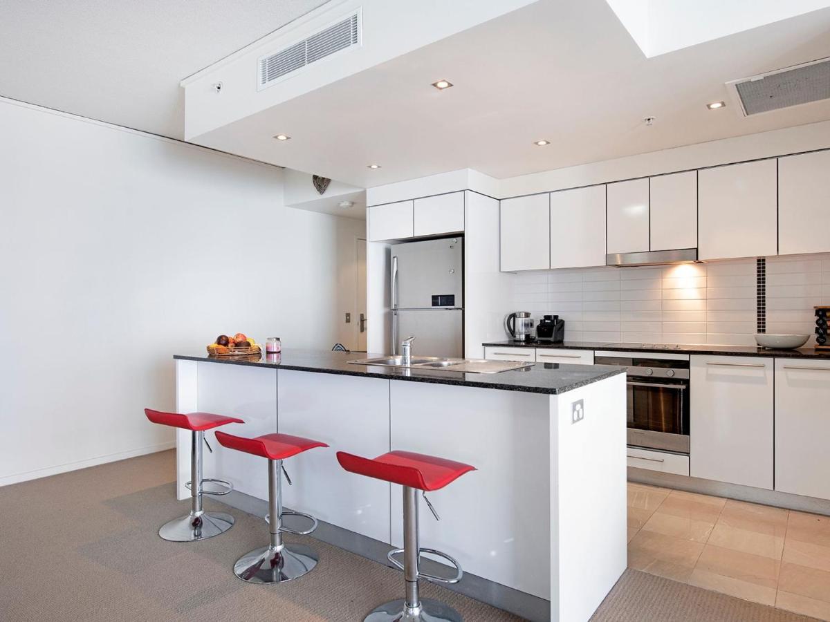 Apartment Modern 2 Bedroom In Sierra Grand - Coasthm Gold Coast
