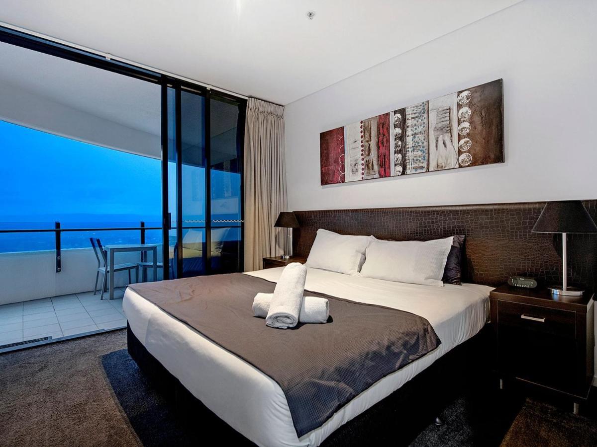 Luxury Ocean View 3 Bedroom At Wave Broadbeach Apartment Gold Coast