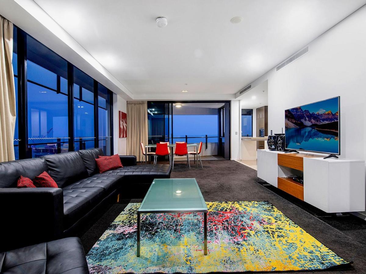 Luxury Ocean View 3 Bedroom At Wave Broadbeach *