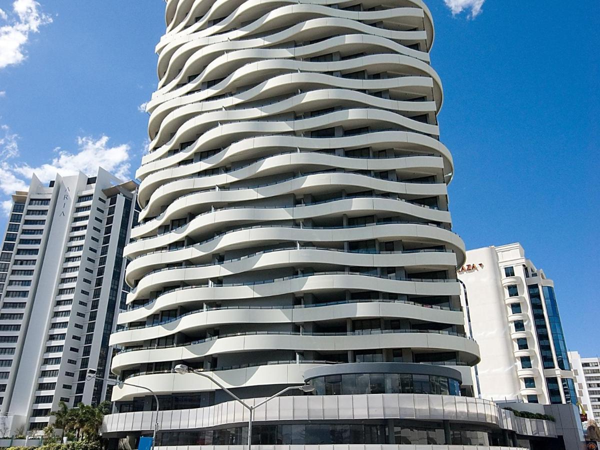 Apartment Luxury Ocean View 3 Bedroom At Wave Broadbeach Gold Coast