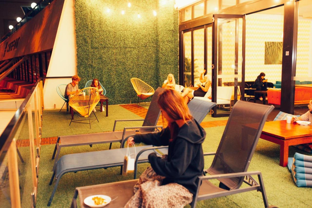 Tequila Sunrise Hostel Gold Coast