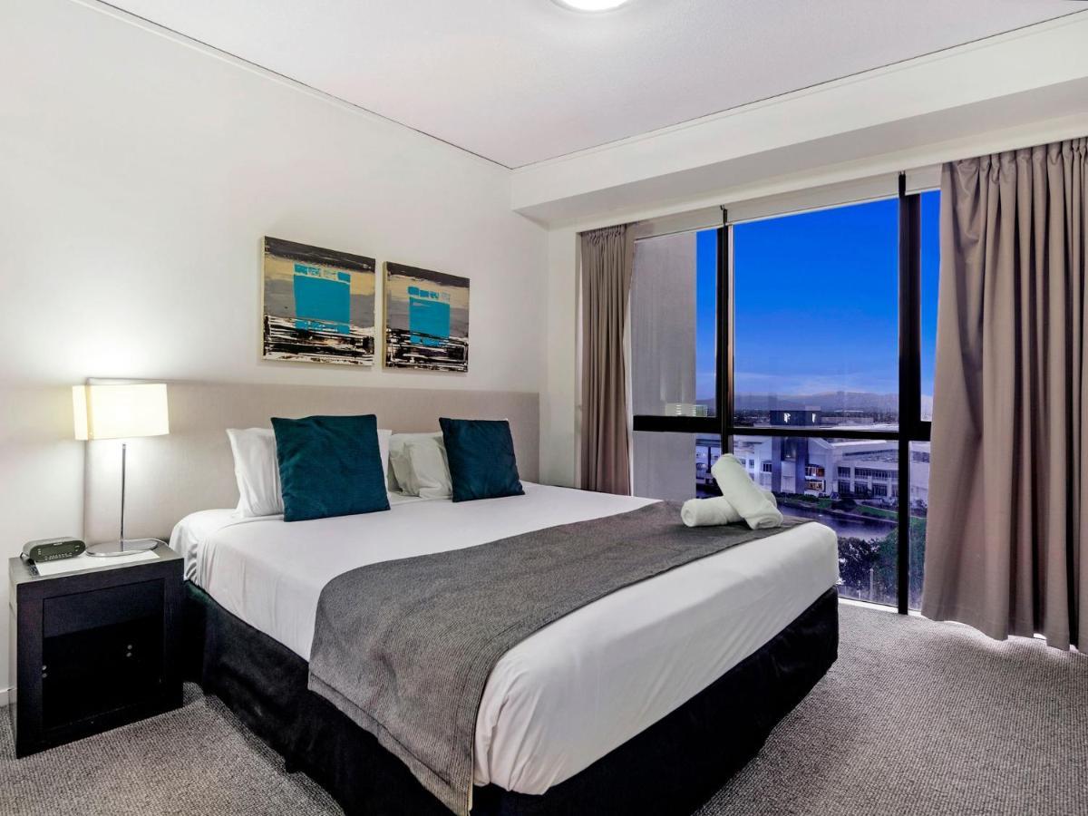Apartment Spacious And Modern 3 Bed In Broadbeach At Sierra Grand Gold Coast