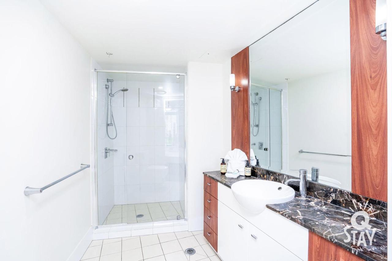 Apartment Chevron Renaissance - 2 Bedroom 2 Bathroom In The Centre Of Surfers Paradise!!
