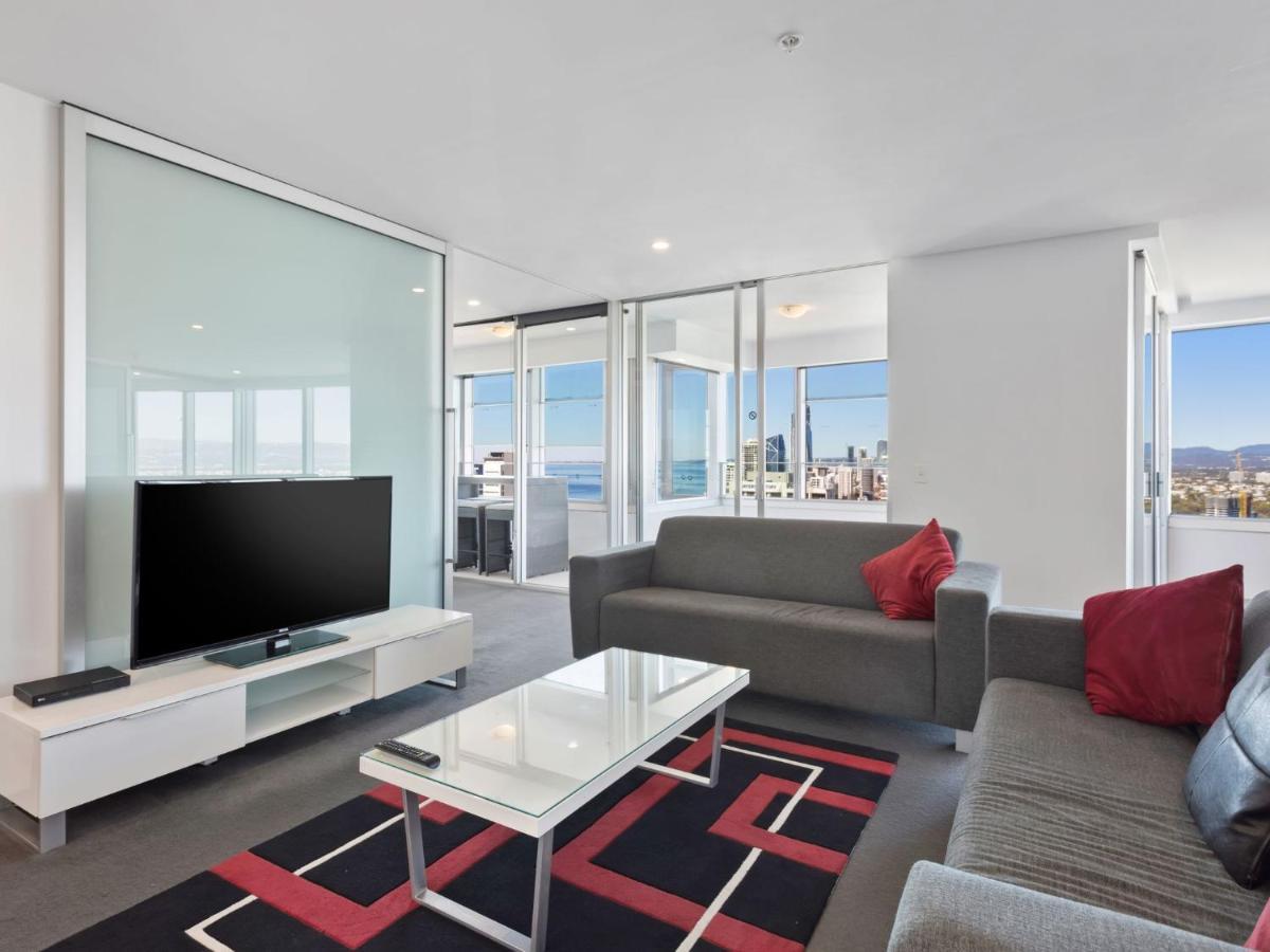 Apartment Luxury 3 Bedroom With Ocean Views - Coast Hm Gold Coast