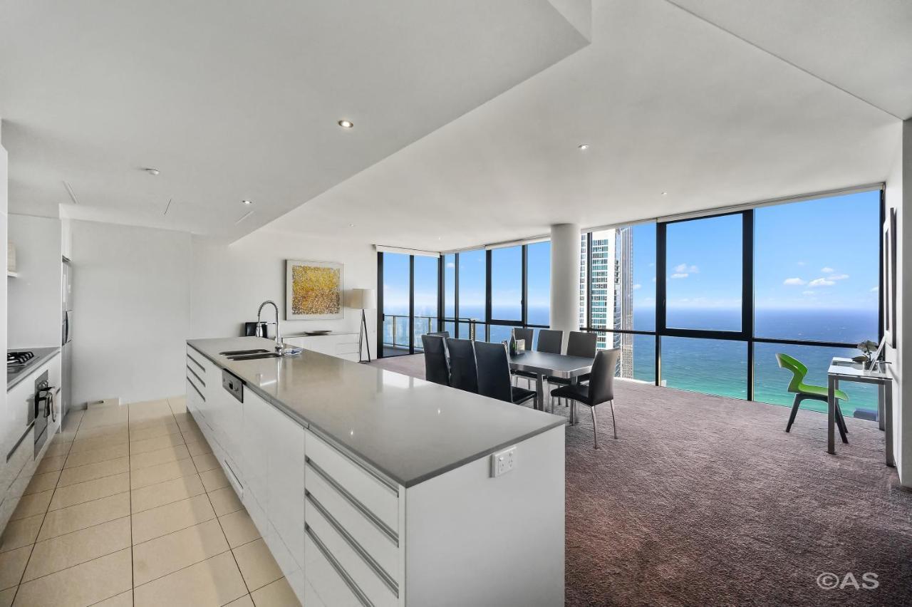 Circle On Cavill - Private - Apartment