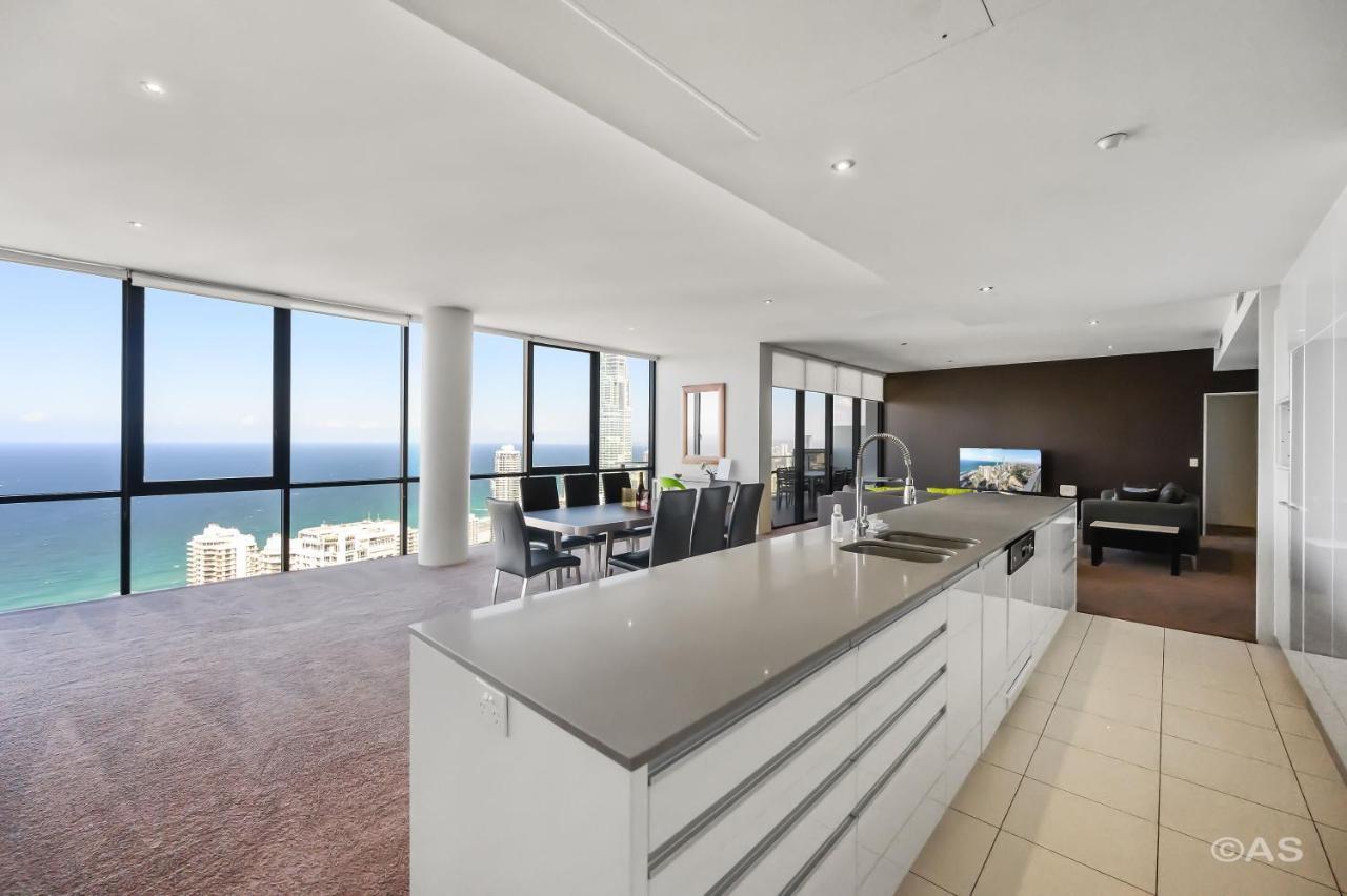 Apartment Circle On Cavill - Private - *