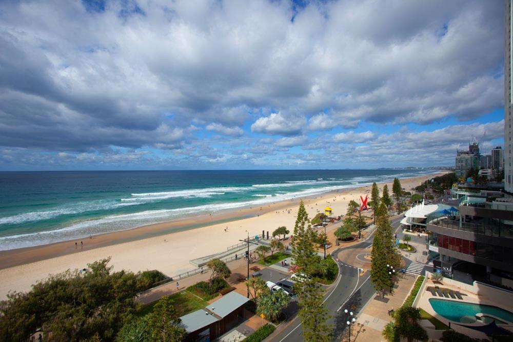 Grosvenor Beachfront Surfers Paradise 3*