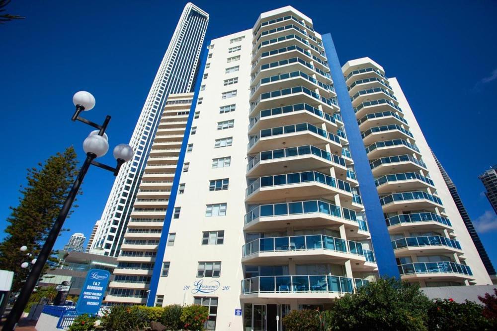 Grosvenor Beachfront Surfers Paradise