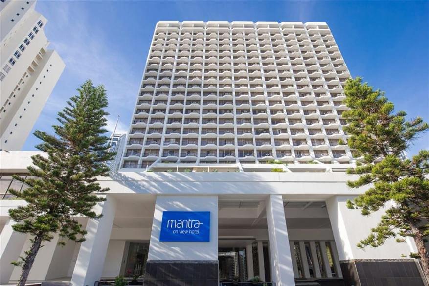 Beachside Studio With Ocean And Views * Gold Coast