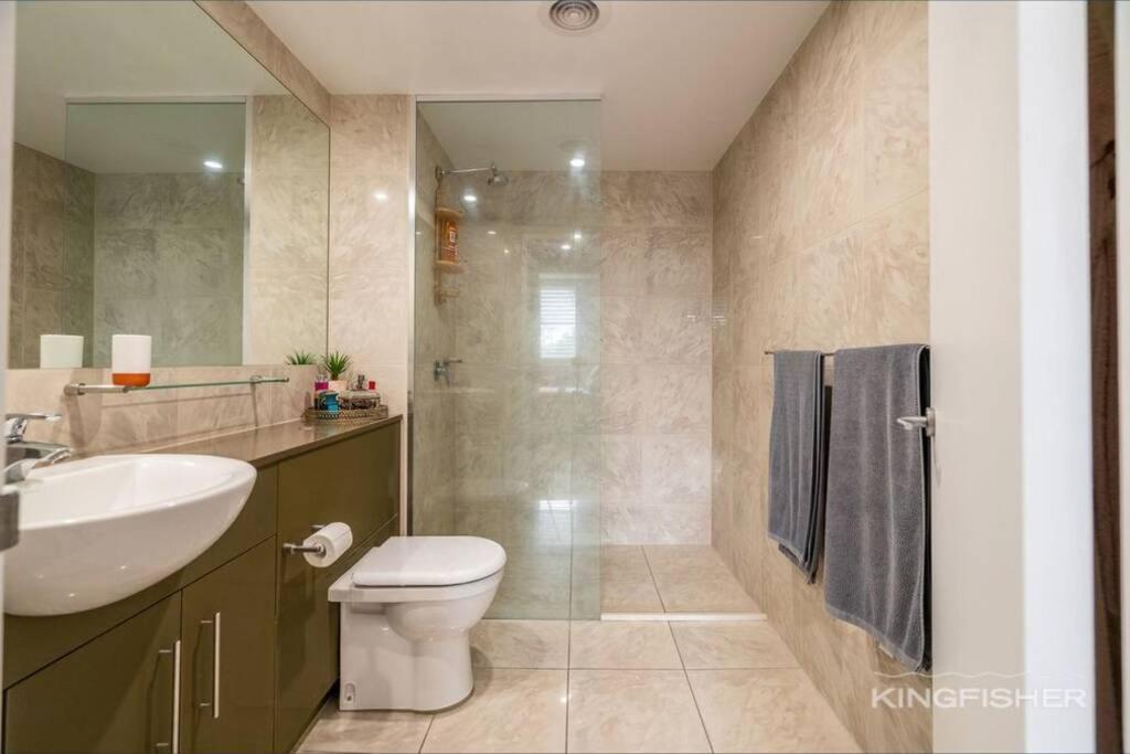 Luxe 3 Bedroom Rooftop Beachside Apartamento