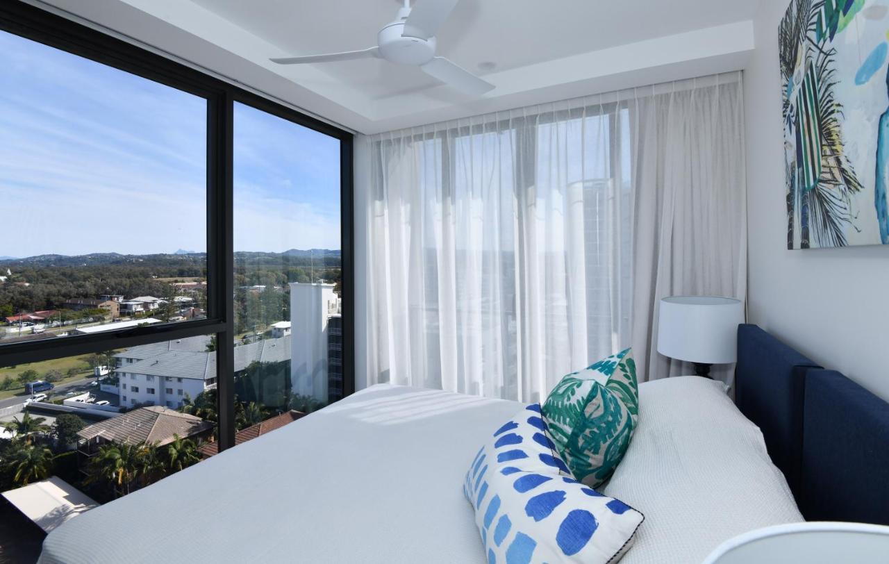 X Kirra * Gold Coast