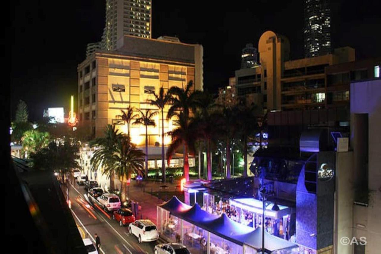 Apartment Circle On Cavill - Private -