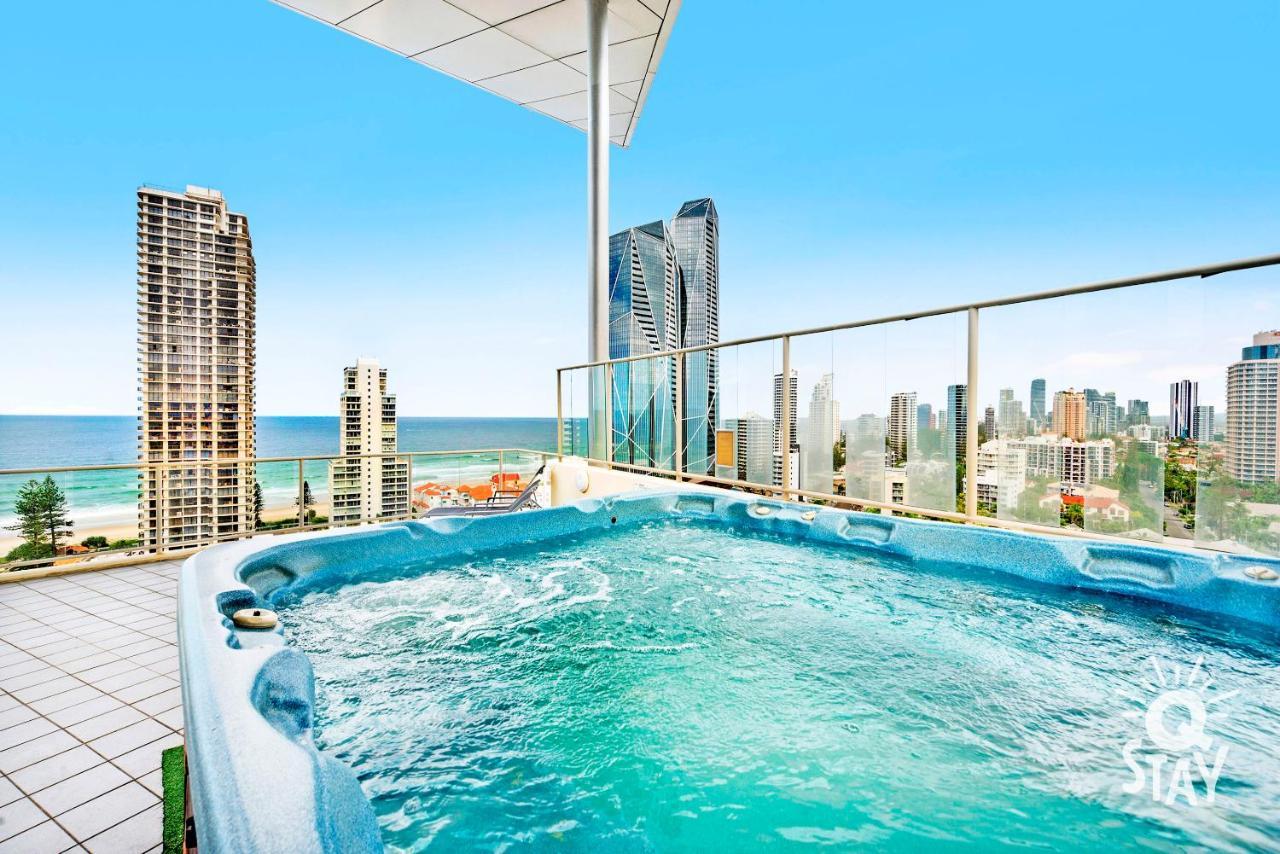 Executive Penthouse With Rooftop - Amazing! - Wings Surfers Paradise Apartment Gold Coast